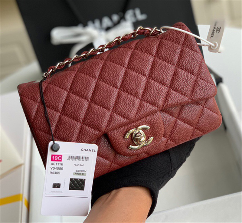  Classic Double Flap Bag Quilted Caviar 20CM