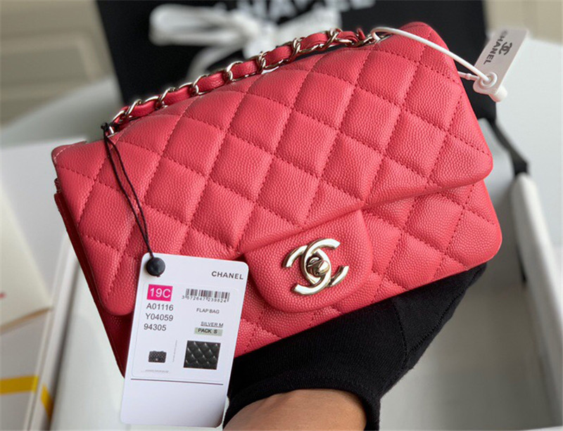  Classic Double Flap Bag Quilted Caviar 20CM