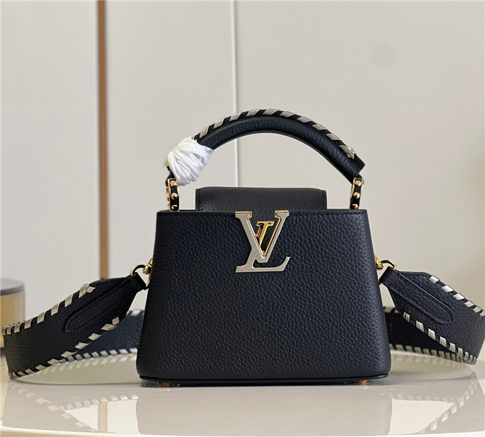 Louis Vuitton Capucines mini handbag M48865