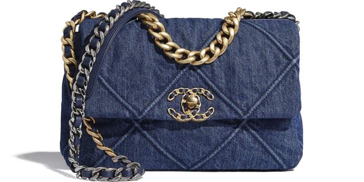  Chanel 19 Flap Bag