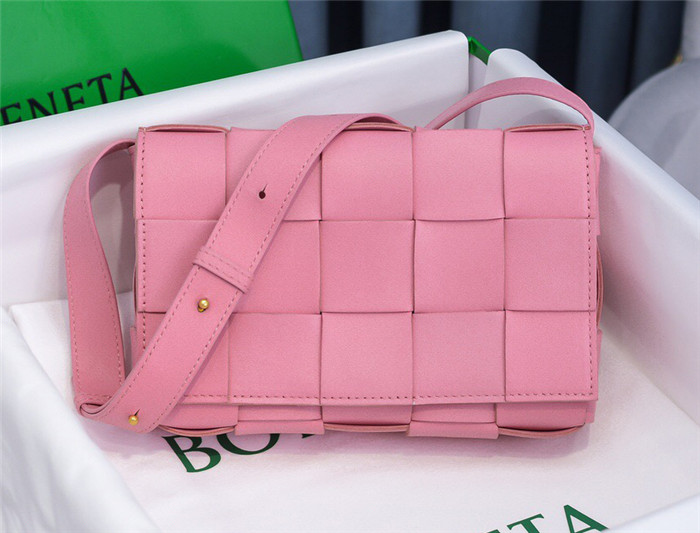 Bottega Veneta Cassette Bag 578004