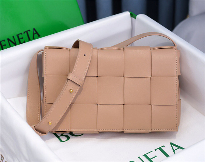 Bottega Veneta Cassette Bag 578004