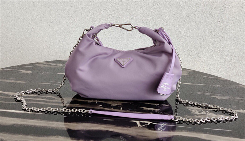 Prada Re-Edition 2006 nylon bag 1BH172