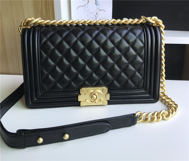 Chanel Boy Chanel Handbag 25Cm 67086