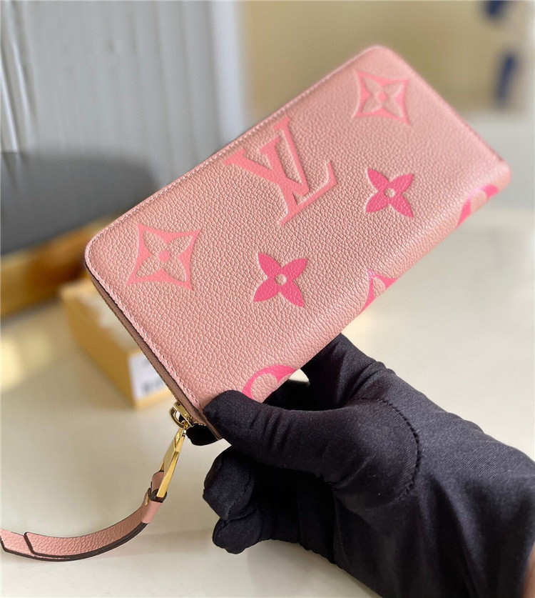 Louis Vuitton's iconic Zippy wallet 