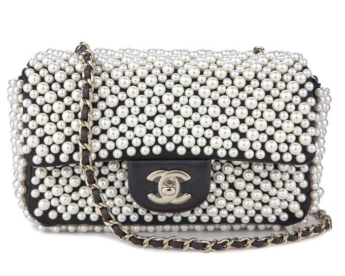 CHANEL Mini Pearl Flap Bag