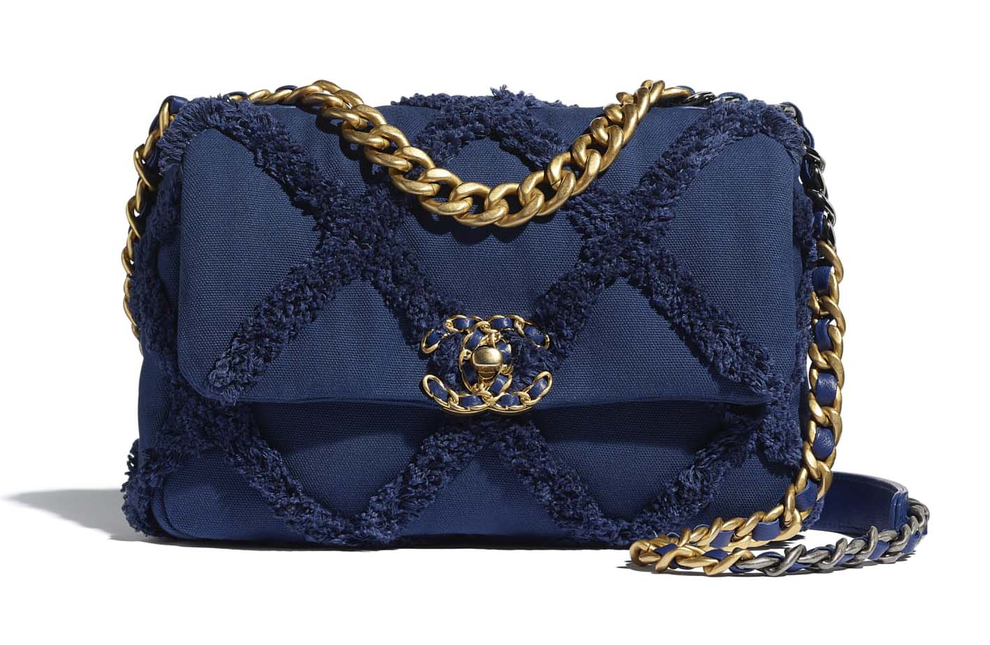 CHANEL 19 HANDBAG