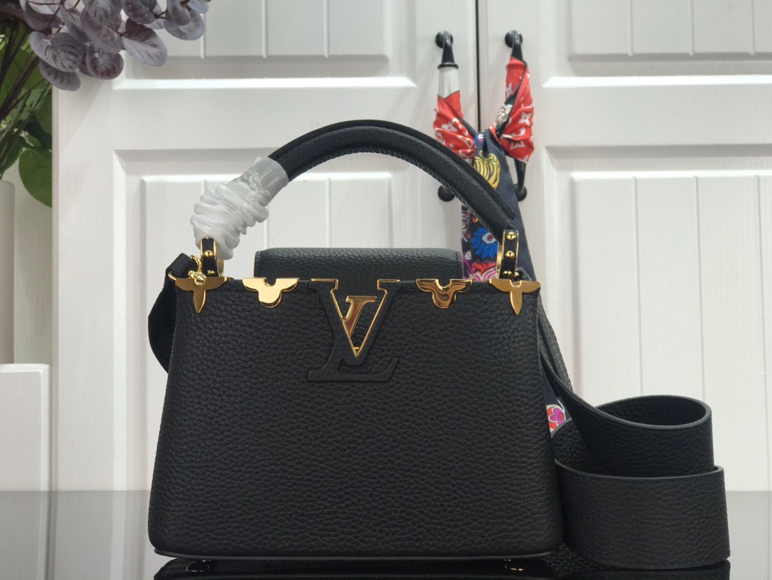 Louis Vuitton Capucines Mini Handbag