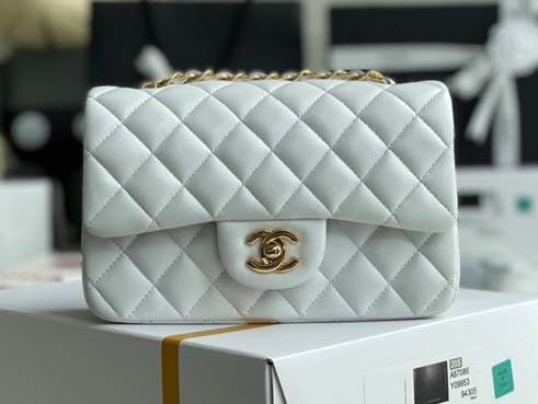 Chanel Mini CLASSIC HANDBAG 20CM