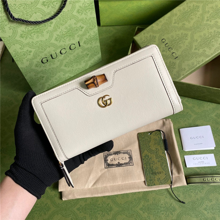 Gucci Diana continental wallet