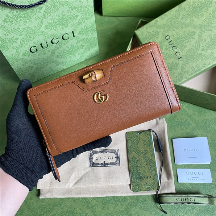 Gucci Diana continental wallet