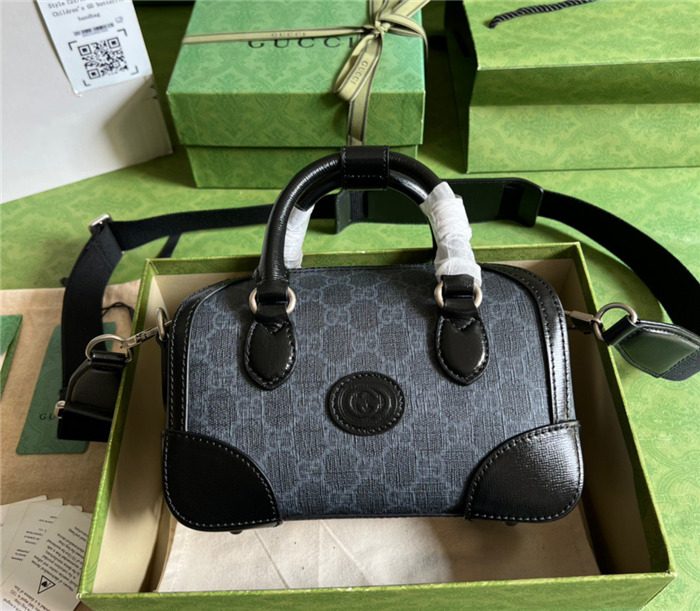 Gucci Small duffle bag with Interlocking G 723307