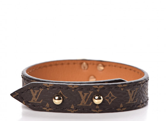 Louis Vuitton Monogram Essential V Bracelet