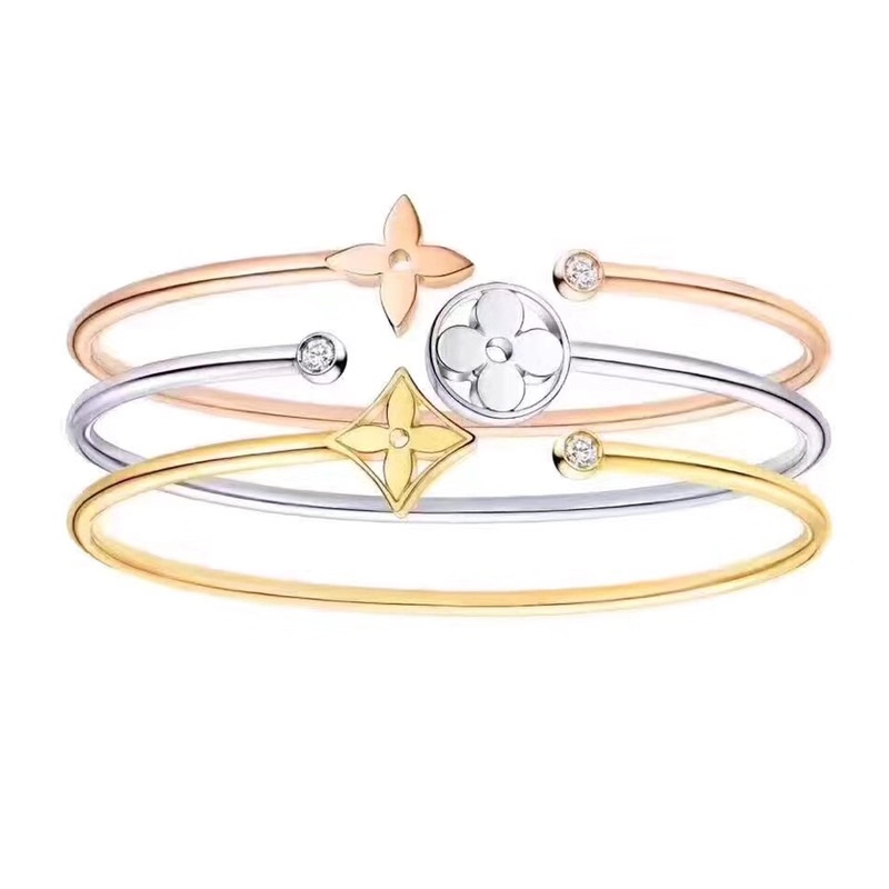 Louis Vuitton Idylle Set Blossom Ring and Bracelet, 3 Golds And Diamonds