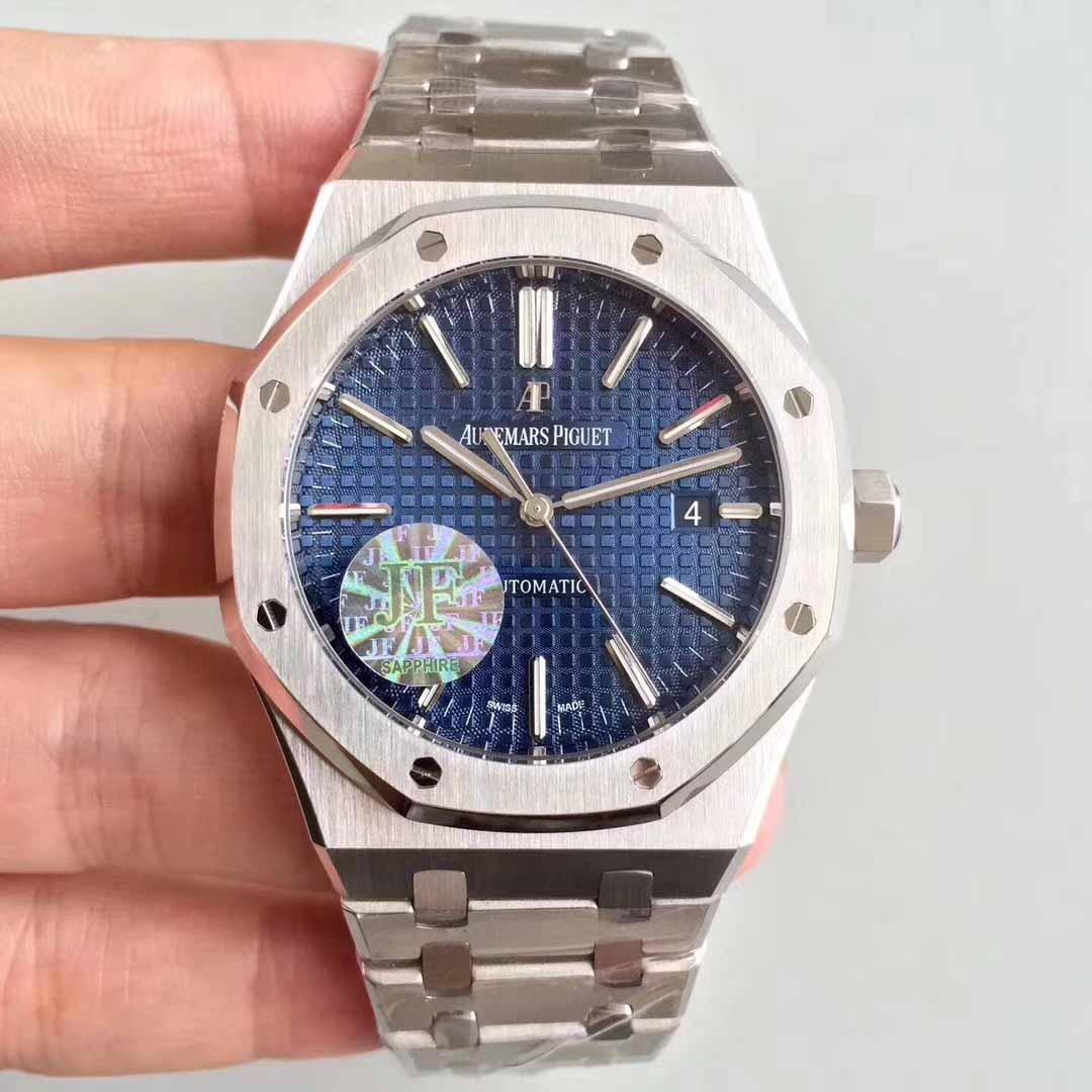 Audemars Piguet Royal Oak Selfwinding 15400St.Oo.1220St.02