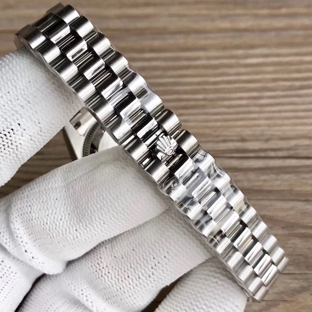 Rolex Lady-Datejust Diamond White Dial Watch