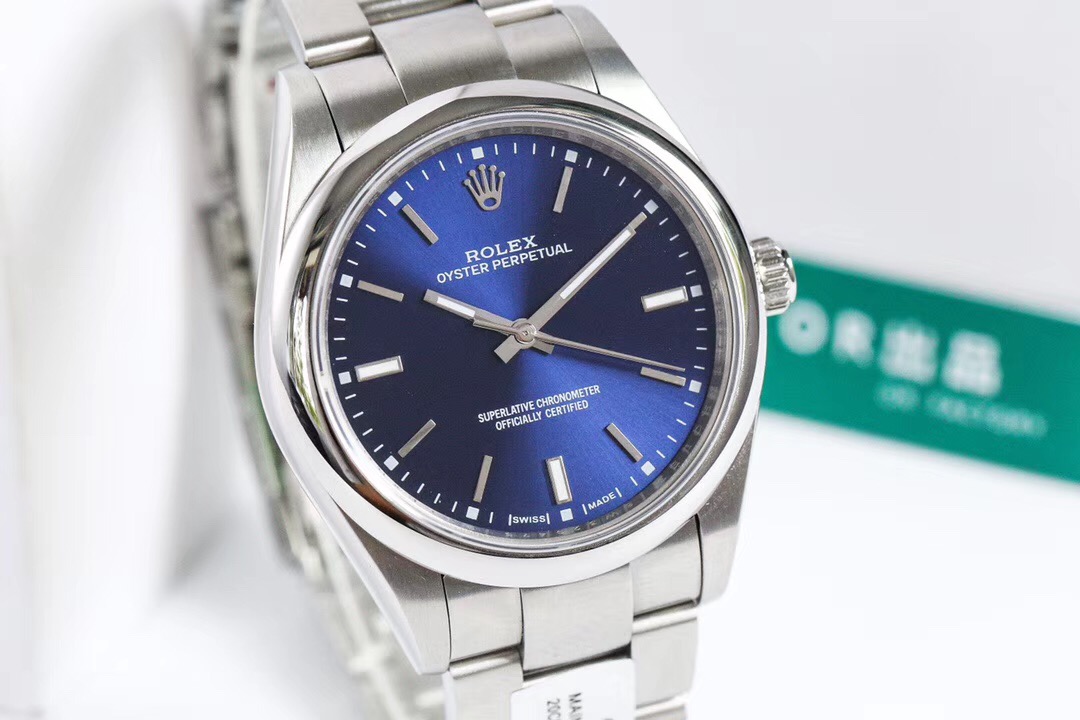 Rolex Oyster Perpetual 39 114300