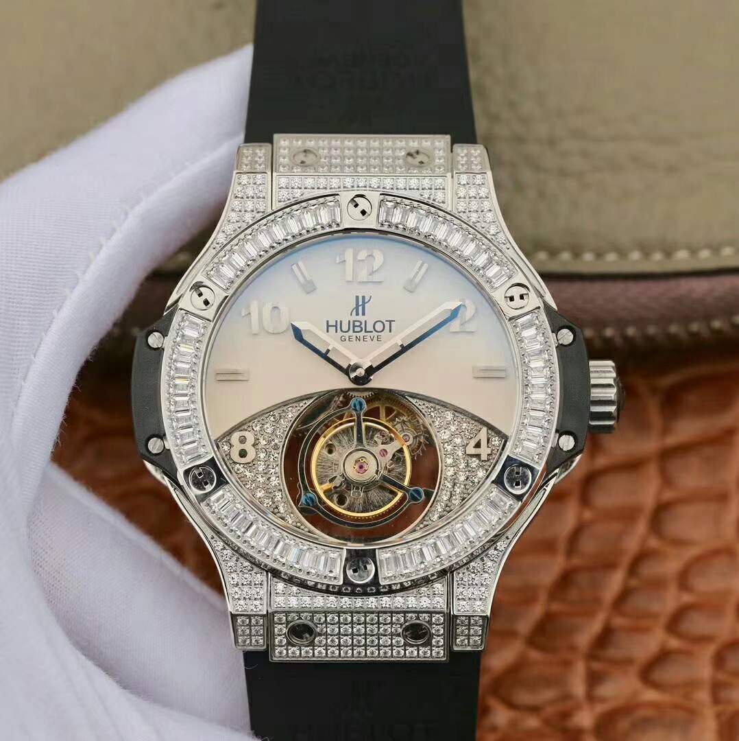 Hublot Big Bang Diamod Pave Watch Silver